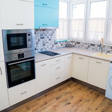 Sofia Central Pretty Apartment מראה חיצוני תמונה
