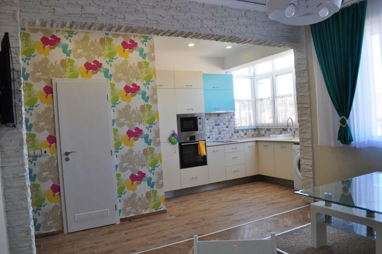Sofia Central Pretty Apartment מראה חיצוני תמונה
