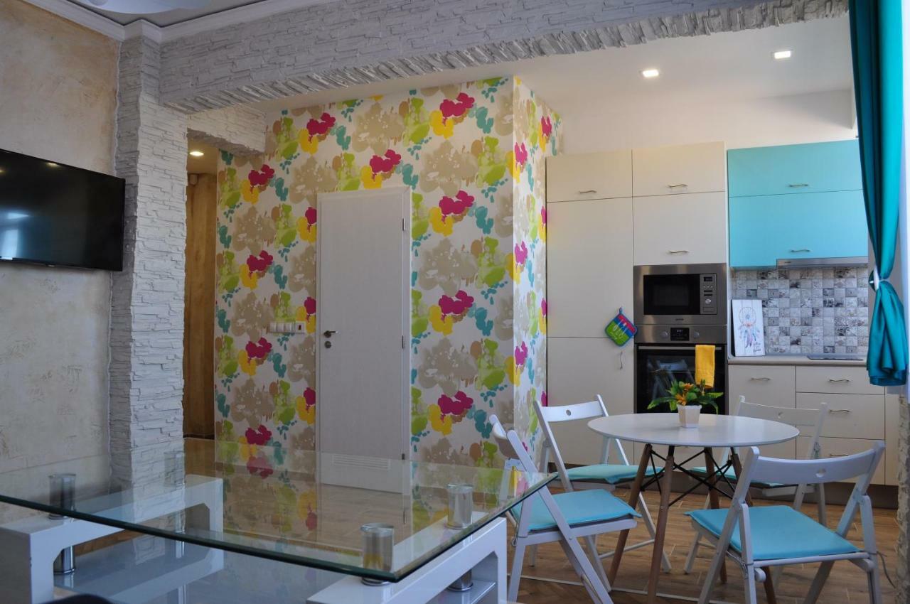 Sofia Central Pretty Apartment מראה חיצוני תמונה