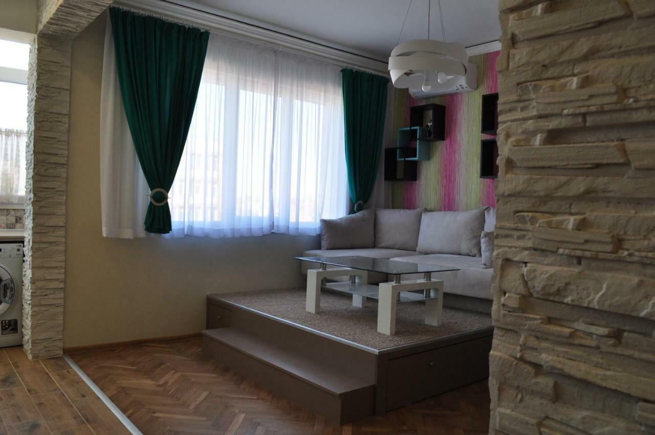 Sofia Central Pretty Apartment מראה חיצוני תמונה